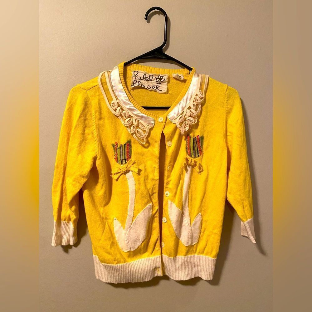 Anthropologie Rare Field Flower Sweet Elation Tulip Applique Cardigan Sweater M